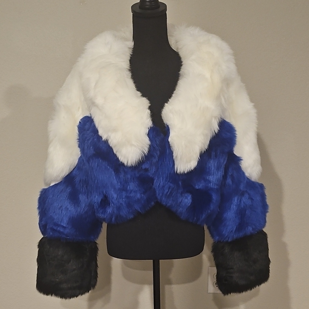 AKIRA Colorblock Faux Fur Jacket in White, Blue & Black